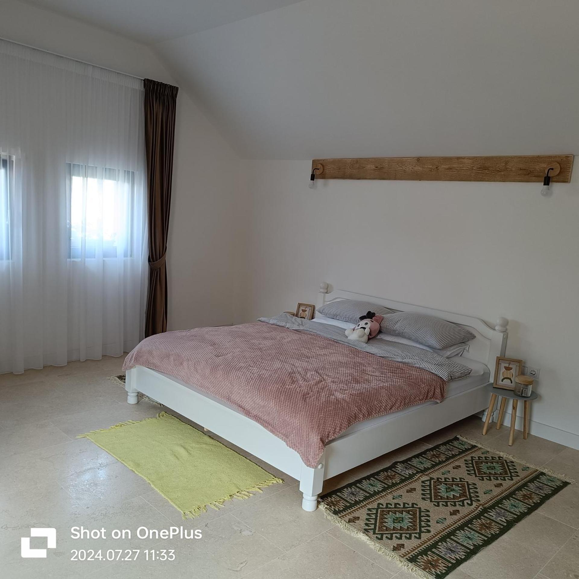ホテル Imperfect House Rîşnov エクステリア 写真